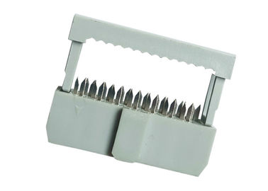 의료 기기 14 핀 IDC 소켓 여성 연결관을 난입하는 철사 2.54 Mm