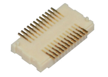 0.5A 0.5mm 피치 PA6T BTB 커넥터 24 핀 DC 500V PCB 헤더 커넥터